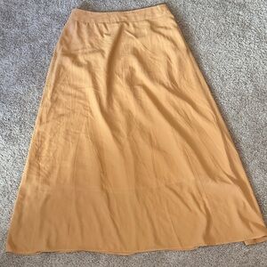 Elegant Tan Women's Skirt
